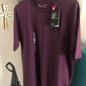 Men’s Purple under amour shirt